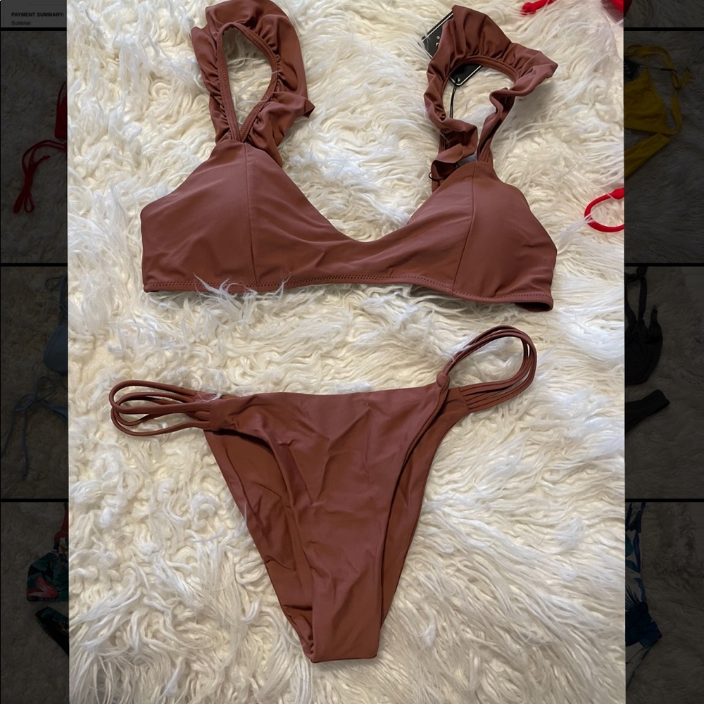 Brand new. NWT ruffle bikini.